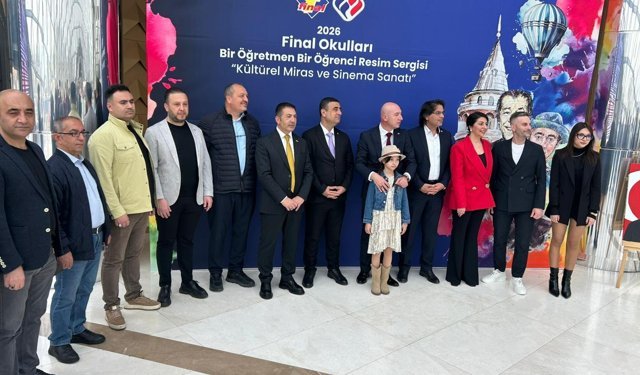 Öğretmen ve Öğrenci Aynı Tuvalde Buluştu