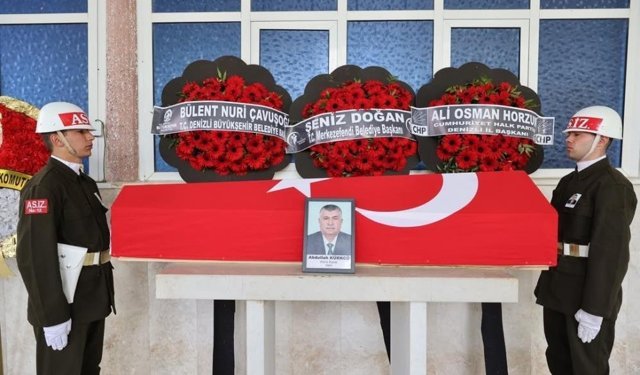 Denizli'li Kıbrıs gazisi son yolculuğuna uğurlandı