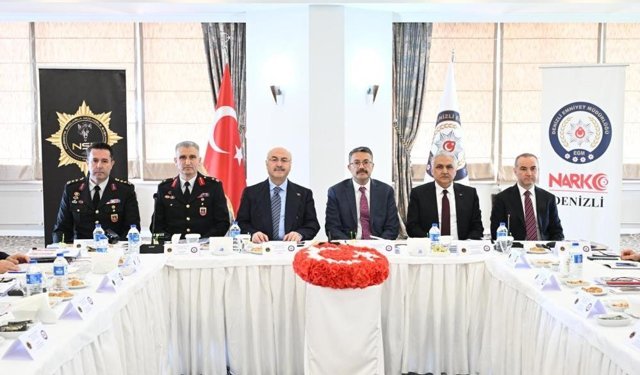 Denizli'de bölgesel narkotik zirvesi toplantısı gerçekleşti