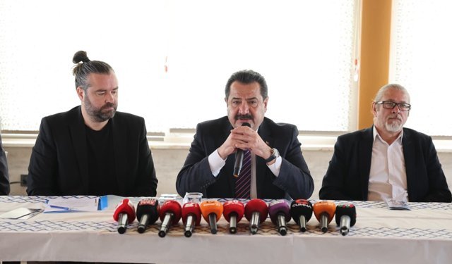 Başkan Ertemur: “Mazeret Degil, Hizmet Ürettik; Sıra 2026 Vizyonunda!”