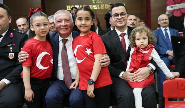 Honaz’da 23 Nisan Coşkusu: Hem Bayram Hem Duygu Dolu Anma