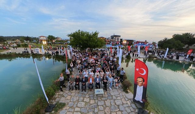 Pamukkale'de  Anneler Günü Coşkusu Yaşandı