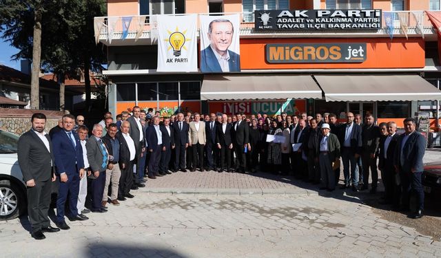 Denizli’de AK Parti’den 8 İlçeyi Kapsayan Koordinasyon ve İstişare Toplantısı