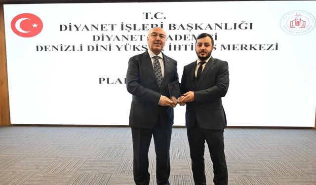 Denizli Valisi Köşger, Dini İhtisas Mezuniyetine Katıldı