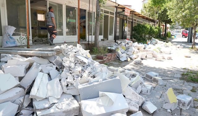 Pamukkale'de  Modern Balık Hali İçin İlk Kazma Vuruldu