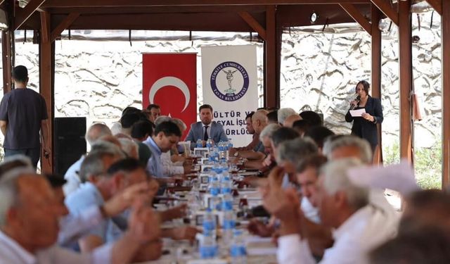 Başkan Tatık Muhtarlarla İlçede Yapılacak Hizmetleri Değerlendirdi