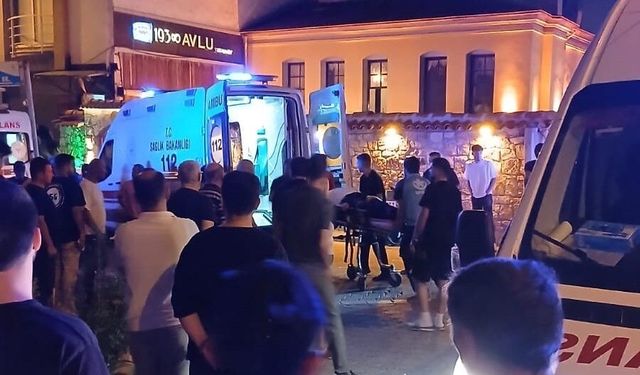Denizli’de Bir Restoran Yaylım Ateşine Tutuldu: 5 Kişi Yaralandı