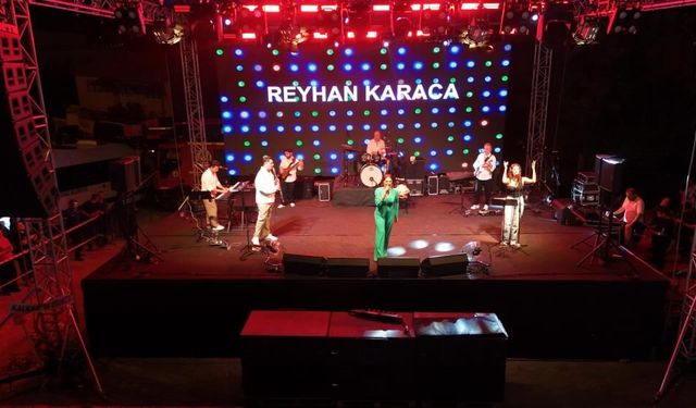48. Geleneksel Honaz Kiraz Festivali'nde Reyhan Karaca Rüzgarı