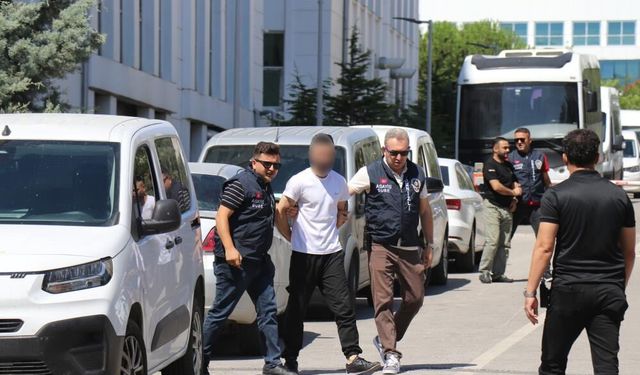 20 Yıllık Faili Meçhul Bakkal Cinayetinin Şüphelileri Adliyeye Sevk Edildi