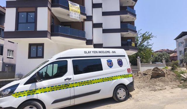 Denizli'de İnşaat Balkonundan Düşen Çocuk Yaralandı