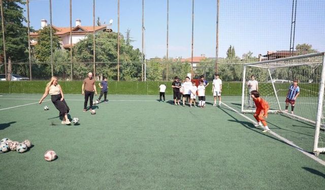 Başkan Doğan'dan Kaleci Antrenmanı'na Ziyaret