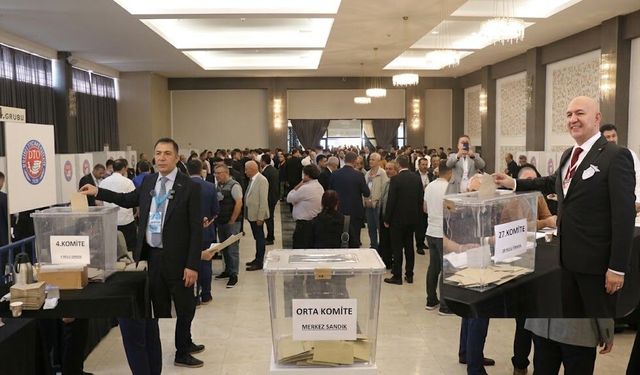 DTO Üyeleri Yeni Yönetimi Belirlemek İçin Sandığa Gitti
