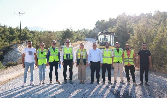 Başkan Doğan, Yeşilyayla-Hacıeyüplü Arasındaki Asfalt Çalışmalarını İnceledi