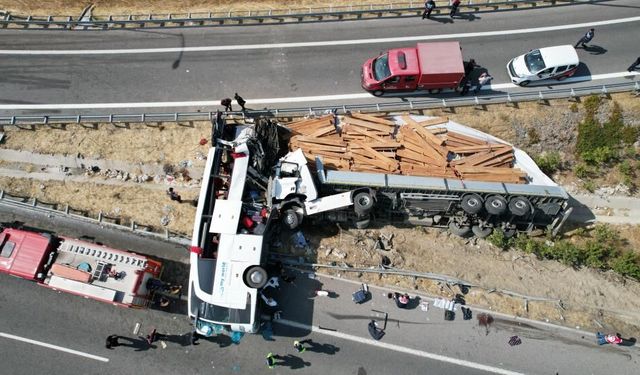 Manisa'da Katliam Gibi Kaza