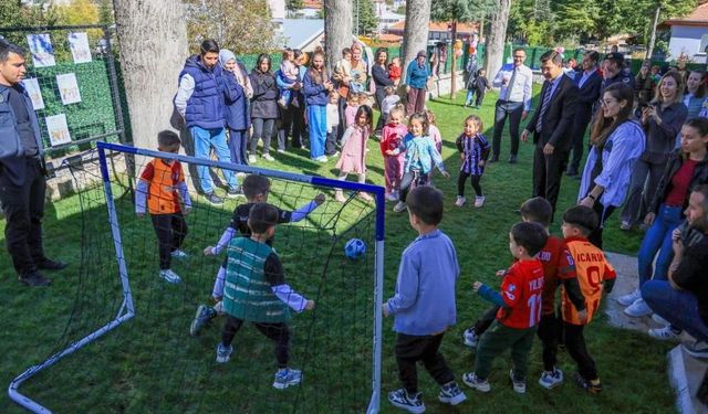 Çameli’de Minikler Ve Aileleri Geleneksel Oyunlarda Yarıştı