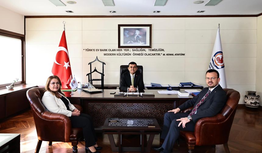 CHP'li vekiller Başkan Çavuşoğlu'nu ziyaret etti
