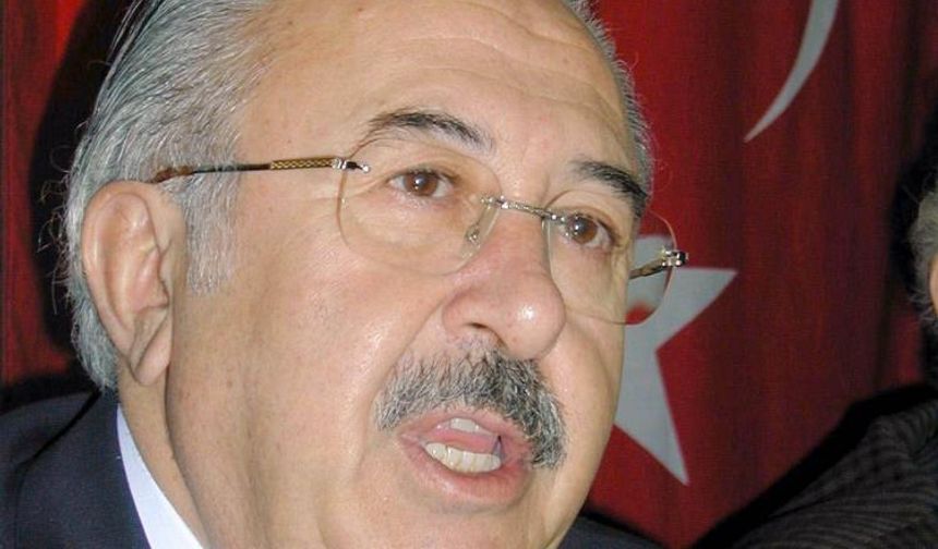 Eski Devlet Bakanı Kocabatmaz hayatını kaybetti