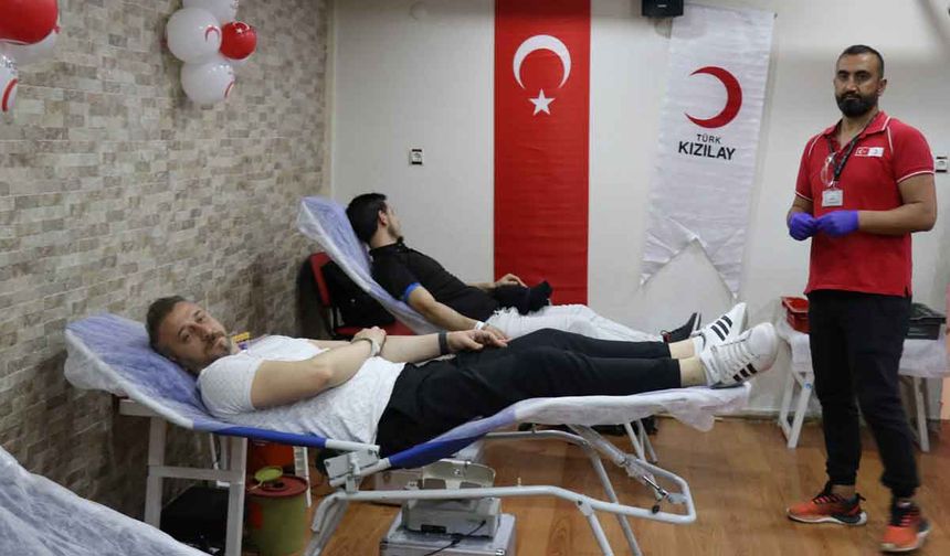 Denizli'de "Okulumda Kan'panya" projesiyle kan bağışına dikkat çekildi