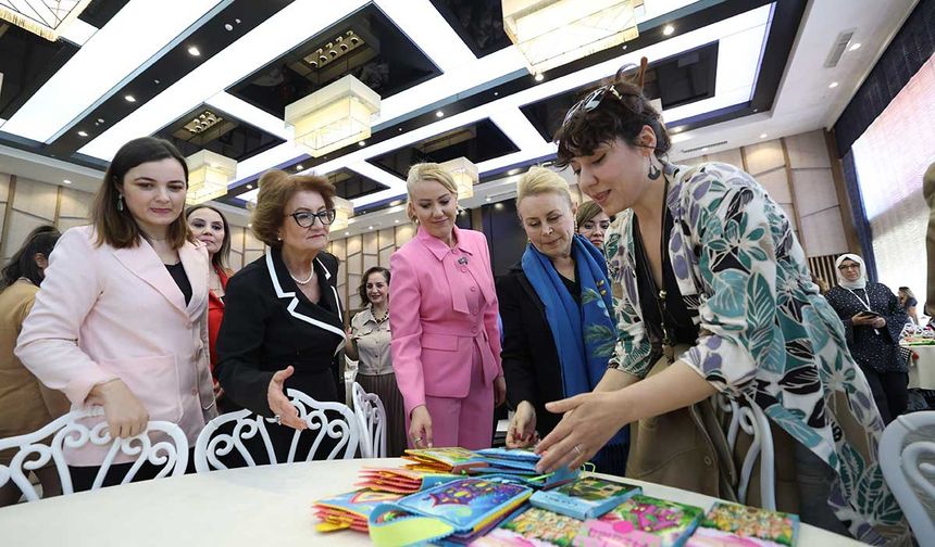 Merkezefendi’de Kadın Girişimcilere Dijital Pazarlama ve E-ticaret Eğitimi Verildi