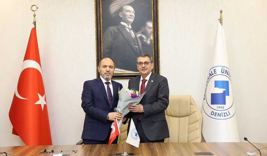 PAÜ Rektörlüğünde Devir Teslim Yapıldı