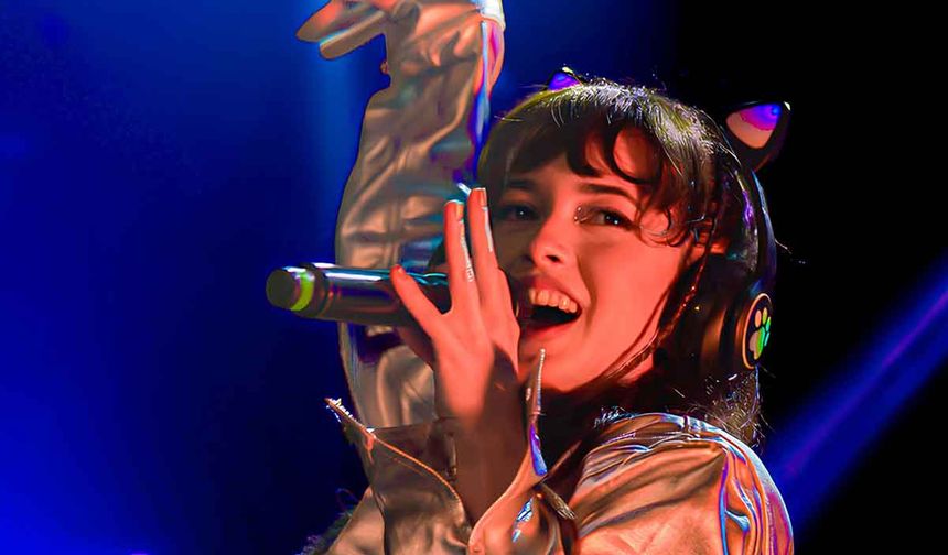 Sevilen şarkıcı Melis Fis Merkezefendi’de bayrama özel konser verecek