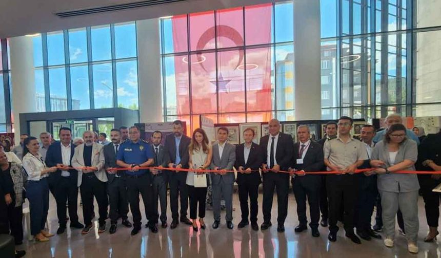 Acıpayam Halk Eğitim Merkezi kursiyerlerinin el emeği ürünleri görücüye çıktı