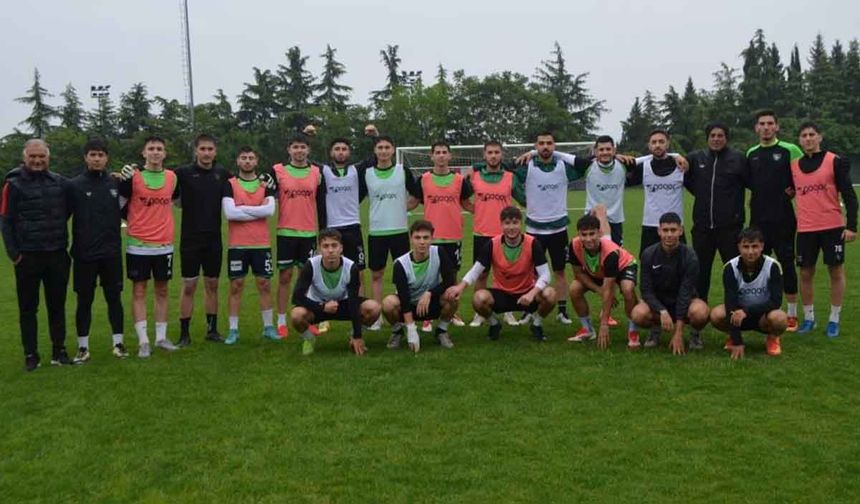 İlk 8’e kalan Denizlispor U16 şampiyonluk için çalışıyor