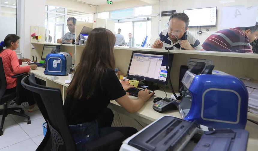 Pamukkale’de Vezneler Hafta Sonunda Açık