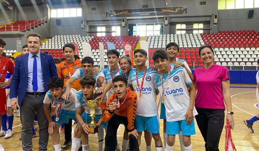 Futsalda Karakova Rüzgarı