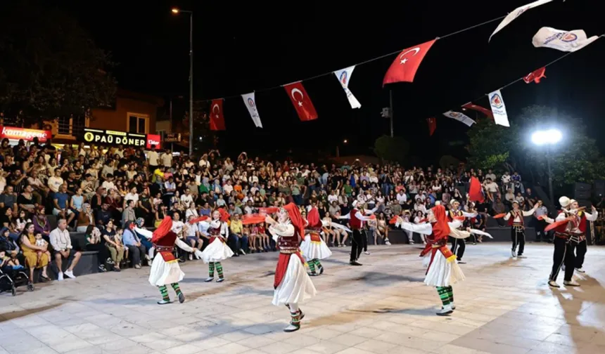 19. Uluslararası Halk Dansları Festivali Denizli’de Başlıyor
