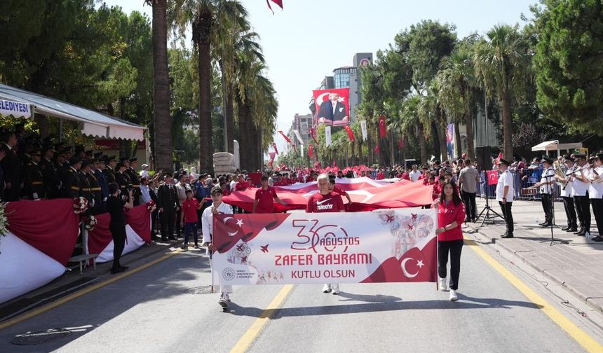 Denizli'de 30 Ağustos Zafer Bayramı Coşkusu