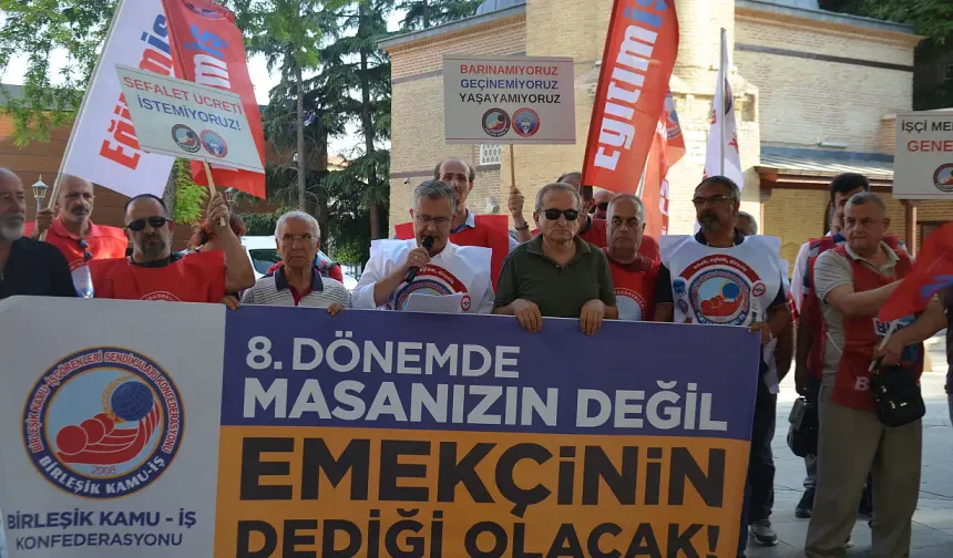 Denizli'de Kamu Emekçileri Eylem Yaptı: “İnsanca Yaşamak istiyoruz”