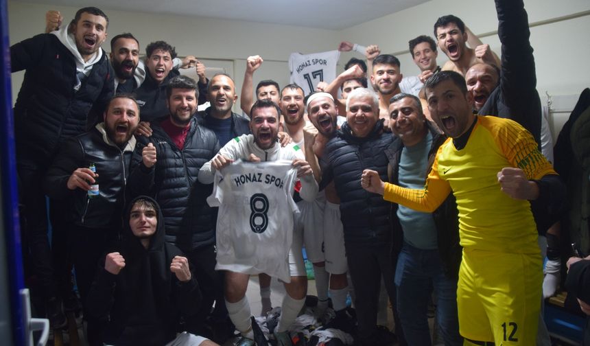 Şemiklerspor ve Honazspor Süper Amatörde