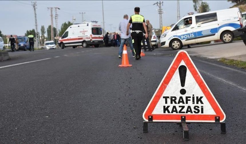 Acıpayam’da Zincirleme Trafik Kazası: 1 Ölü, 4 Yaralı