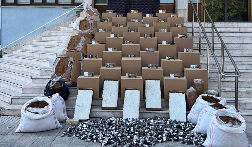 Denizli’de eş zamanlı operasyonlarda binlerce kaçak sigara yakalandı