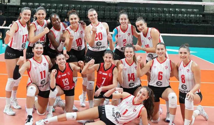 Denizli Büyükşehir’in Sultanları sezona galibiyetle başladı
