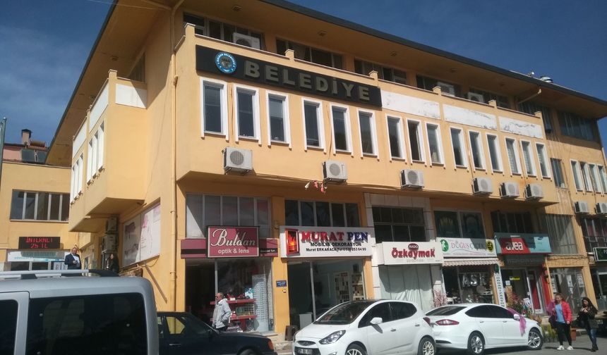 Buldan’da 31 milyonluk kamu zararına neden olan eski başkan, encümen üyeleri ve personele soruşturma izni