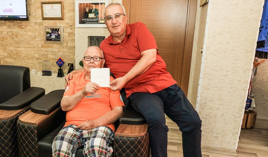 Çameli Belediyesi personeli engelli bireyleri evlerinde ziyaret etti