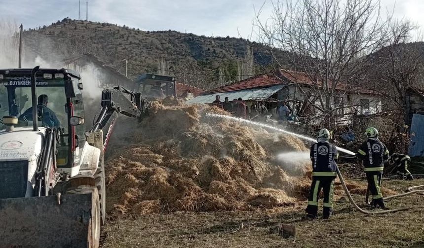 Samanlıkta çıkan yangın korku yaşattı