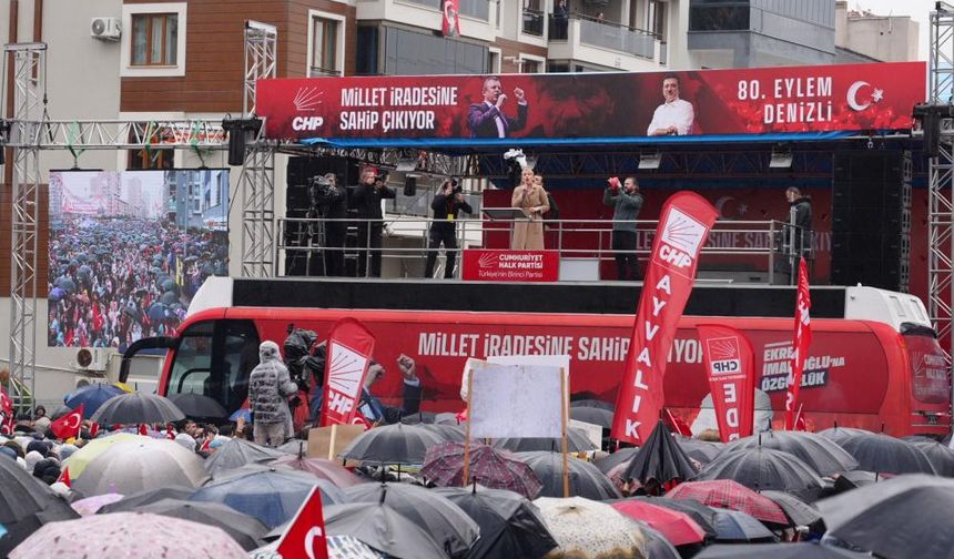 Özgür Özel, Denizli'de partilileriyle buluşuyor
