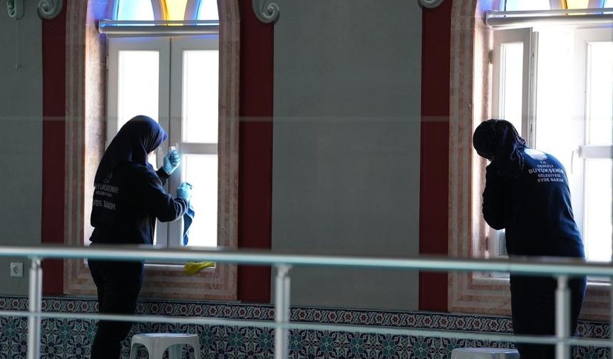 Denizli Büyükşehir’den Ramazan Öncesi Cami Temizliği