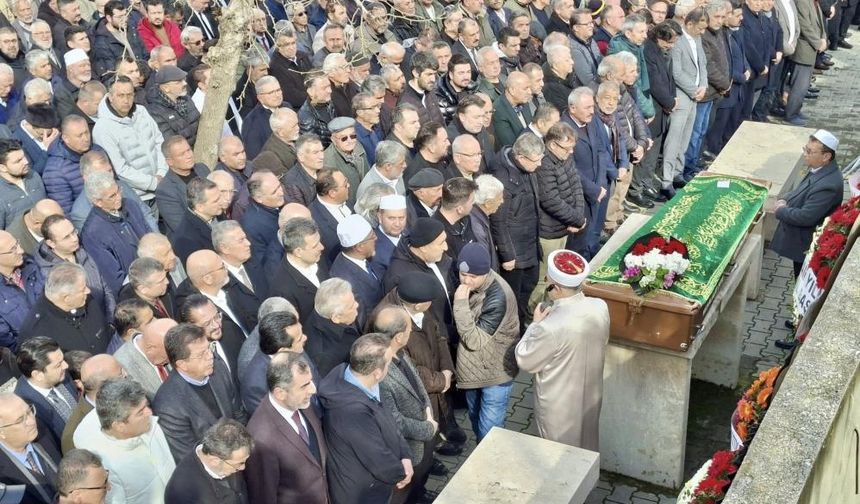 AK Parti İl Başkanı Subaşıoğlu’nun annesi son yolculuğuna uğurlandı