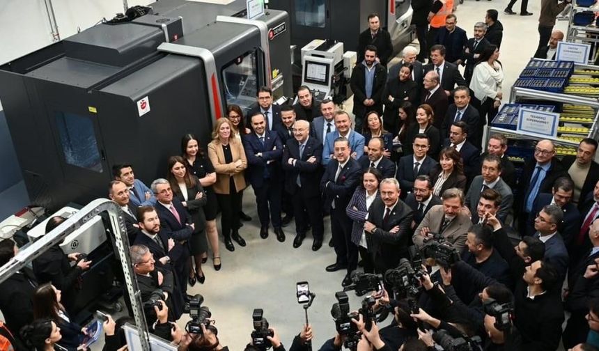 Vali Köşger; "Model fabrika ile Denizli'ye önemli bir yatırım kazandırılmış oldu"