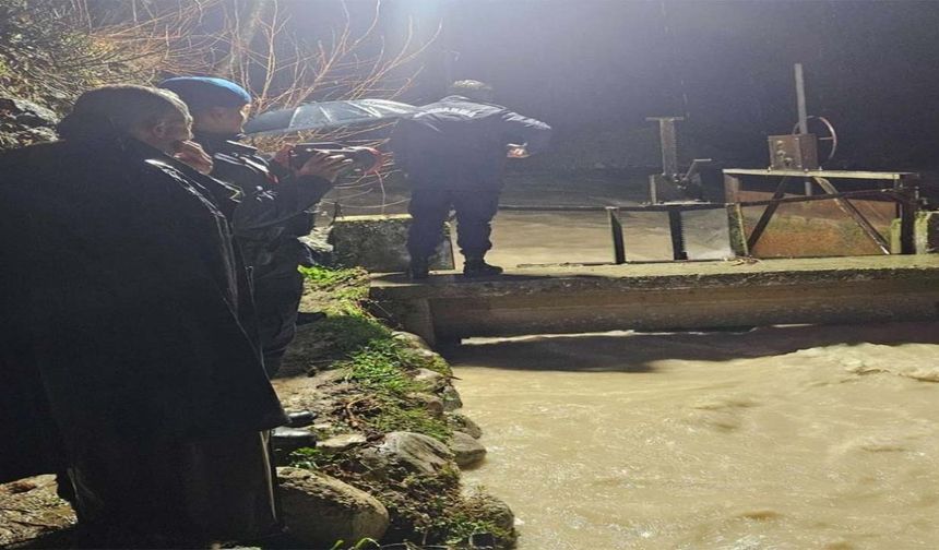 Sele kapılan şahıs ölü bulundu