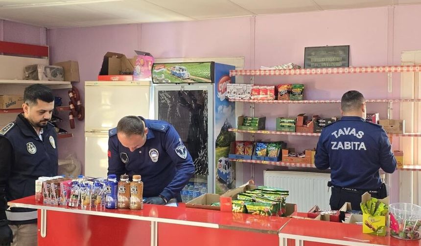 Tavas zabıtasından okul kantinlerine sıkı denetim