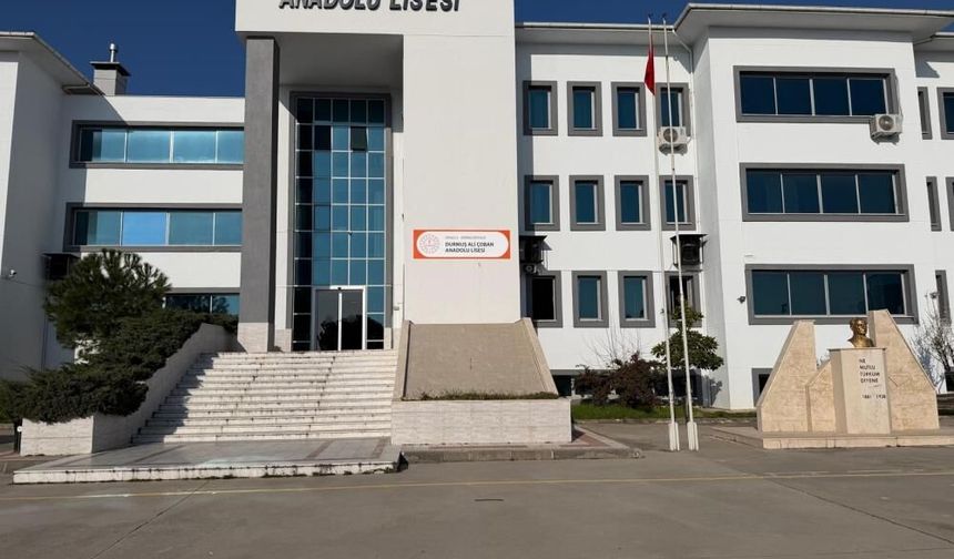 Durmuş Ali Çoban Anadolu Lisesi Ersmus için 40 okul arasında