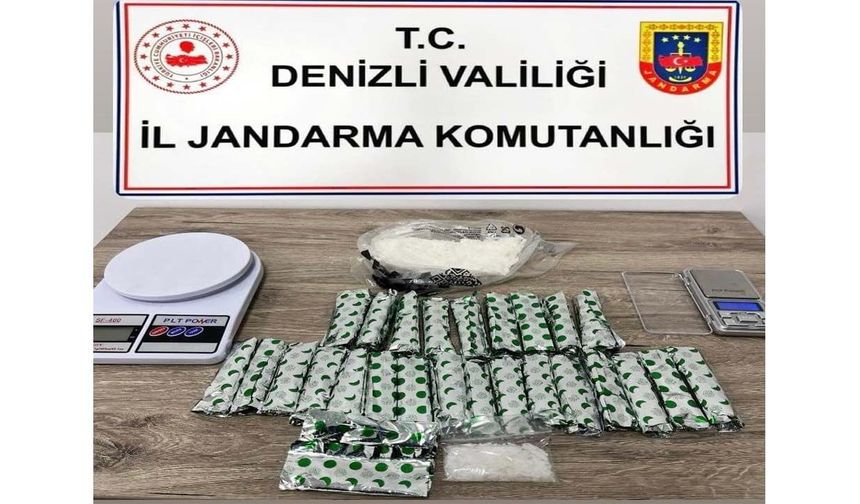 Jandarmanın gözaltına aldığı 20 zehir tacirlerinden 6'sı tutuklandı