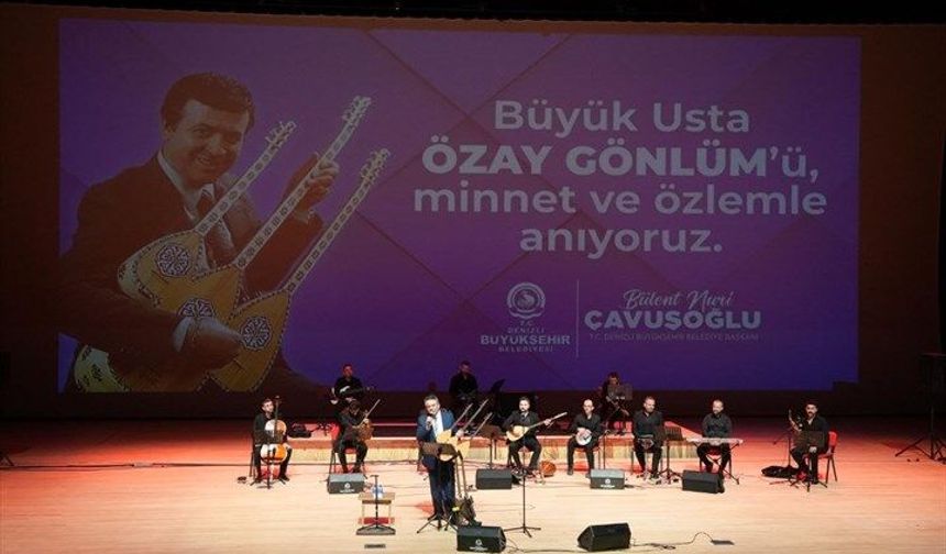 Özay Gönlüm Salonu’nda vefa gecesi