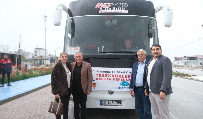 Honaz’da Ahıskalılara ata toprakları yolculuğuna duygusal uğurlama