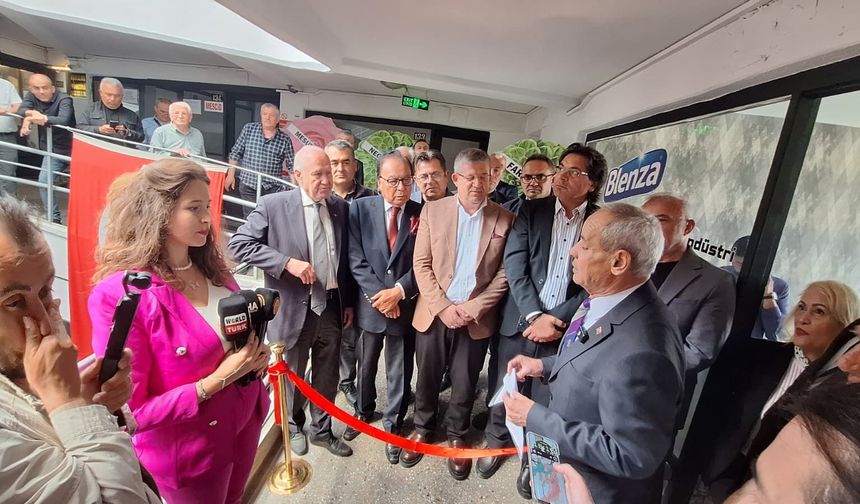 Ege Demokratlar Federasyonu Genel Merkezi Yoğun Katılımla Açıldı